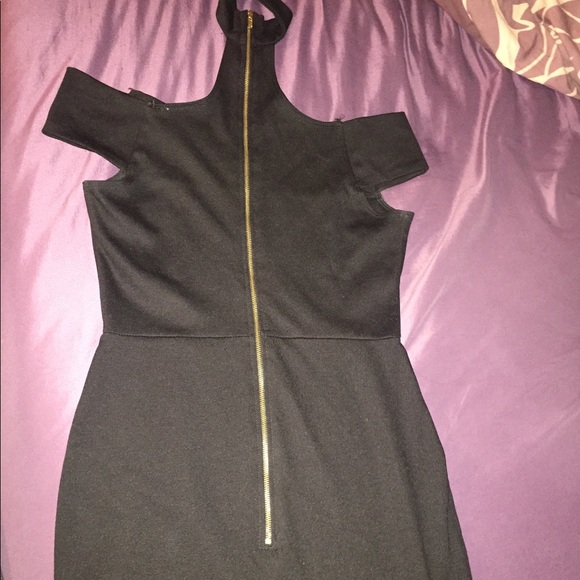 Black Dress - Picture 2 of 2